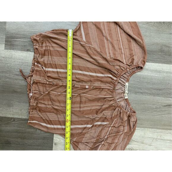 Liberty Love NWT Pink White Stripe Round Neck Blouse, Size Medium - Picture 10 of 10